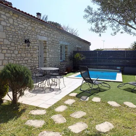 La Palmyre - Maison Mitoyenne En Pierres - Avec Piscine Privee 别墅 *