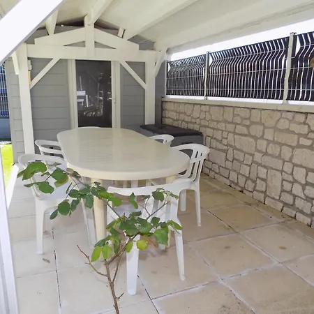 La Palmyre - Maison Mitoyenne En Pierres - Avec Piscine Privee Les Mathes