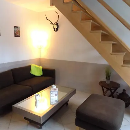 La Palmyre - Maison Mitoyenne En Pierres - Avec Piscine Privee *