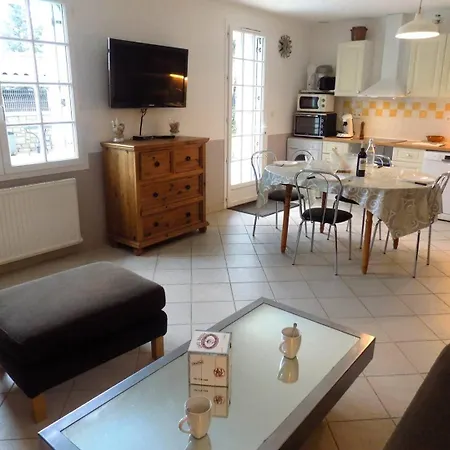 La Palmyre - Maison Mitoyenne En Pierres - Avec Piscine Privee Villa Les Mathes