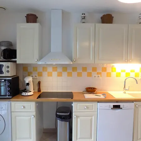 La Palmyre - Maison Mitoyenne En Pierres - Avec Piscine Privee *