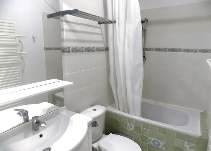 La Palmyre - Maison Mitoyenne En Pierres - Avec Piscine Privee Βίλα Les Mathes