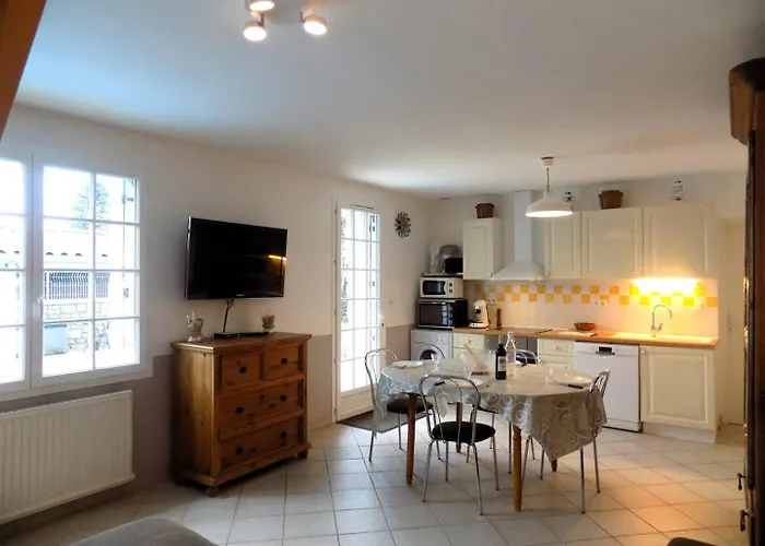 La Palmyre - Maison Mitoyenne En Pierres - Avec Piscine Privee Βίλα *